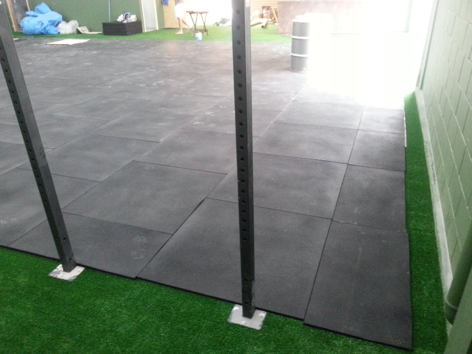 Piso de Borracha preto para Crossfit - Mundo Grama